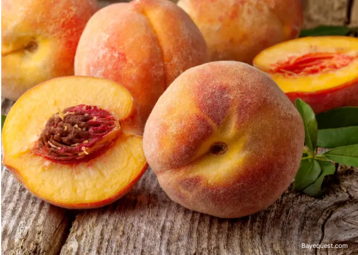 Can Horses Eat Peaches?